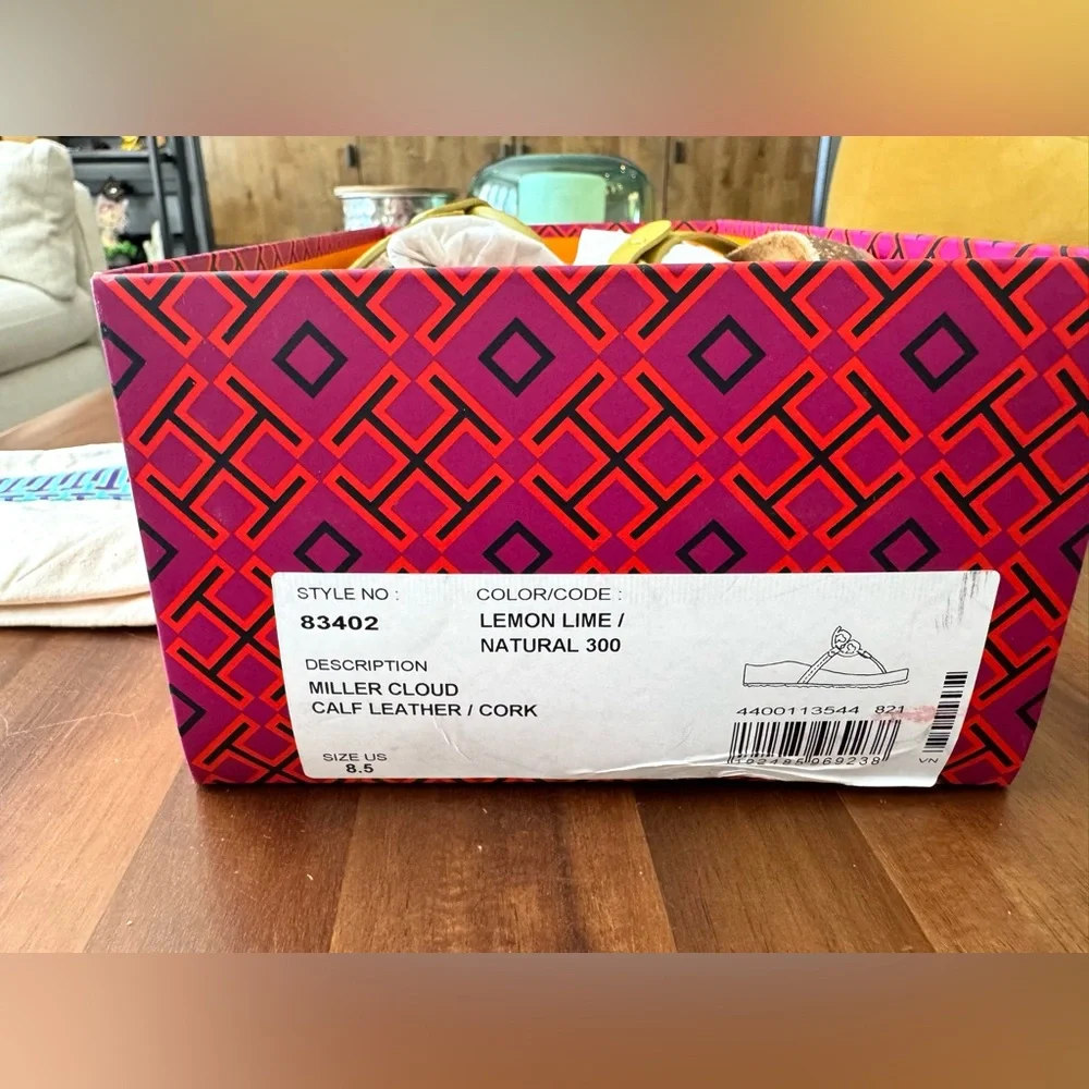 Tory Burch stunning classy